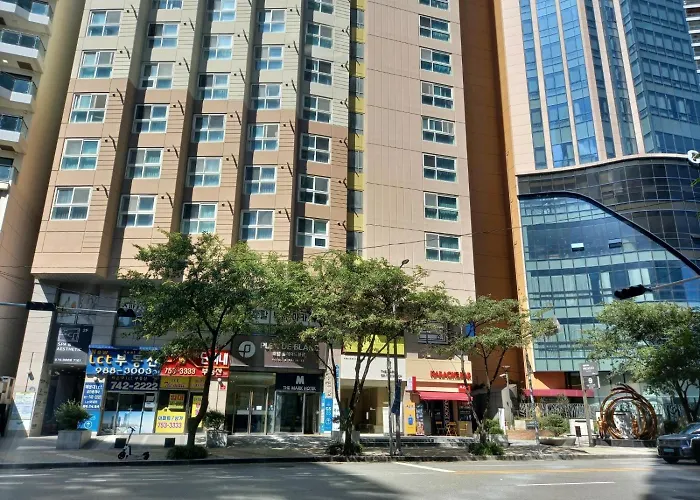 Apartamento #2 Queen, Ss# 2 Minutes Run To The Sea, Close To The Sea, 5 Minutes To Club D Oasis Swimming Pool, Renewal Fresh Busan