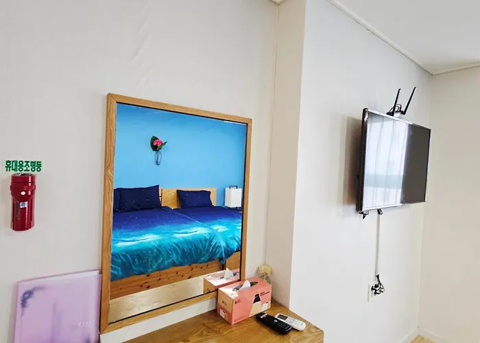 #2 Queen, Ss# 2 Minutes Run To The Sea, Close To The Sea, 5 Minutes To Club D Oasis Swimming Pool, Renewal Fresh Apartamento *